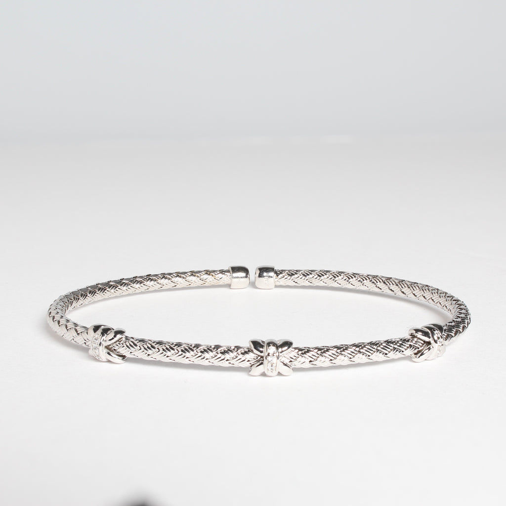 AnnaBella Flower Bracelet